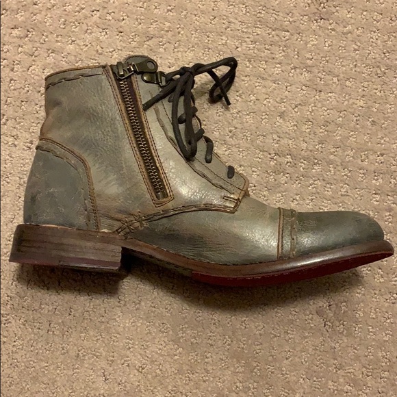 Bedistu size 9.5 Cobbler distressed blue boot - Picture 2 of 3